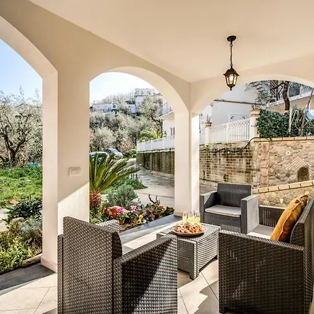 Casa vacanze Golden Lemon - Modern House In Countryside *