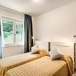 Golden Lemon - Modern House In Countryside بيت للعطل