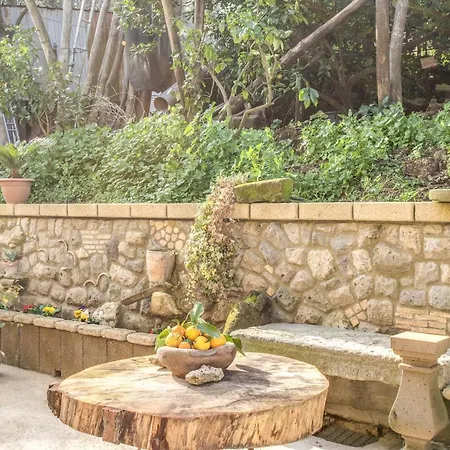 Hébergement de vacances Golden Lemon - Modern House In Countryside *